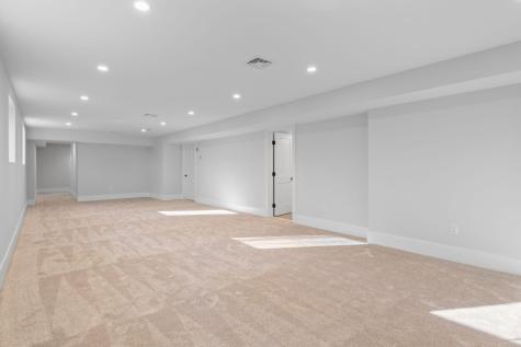 37 Pine Mountain Road York ME 03902