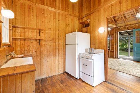 207 Pleasant Point Road Cushing ME 04563