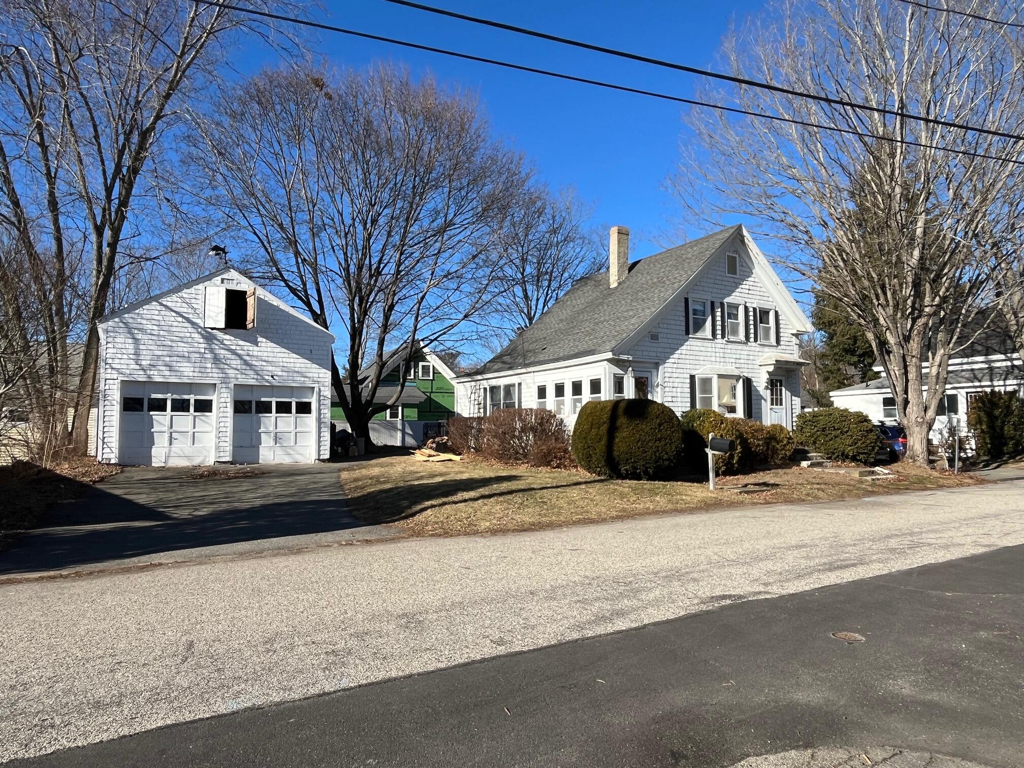 5 Dame Street Kittery ME 03904