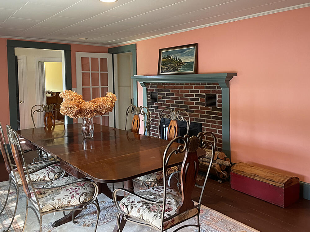 80 Academy Hill Road Newcastle ME 04553