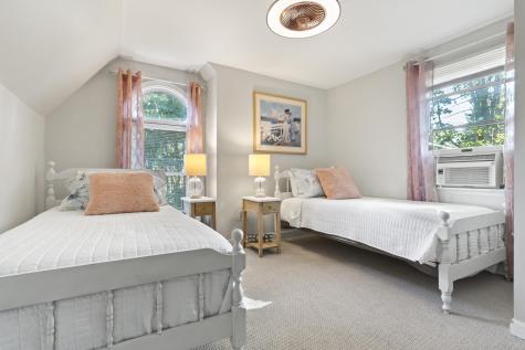 12 Cardinal Lane York ME 03909