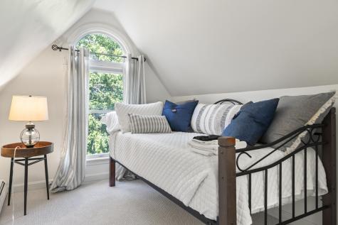 12 Cardinal Lane York ME 03909