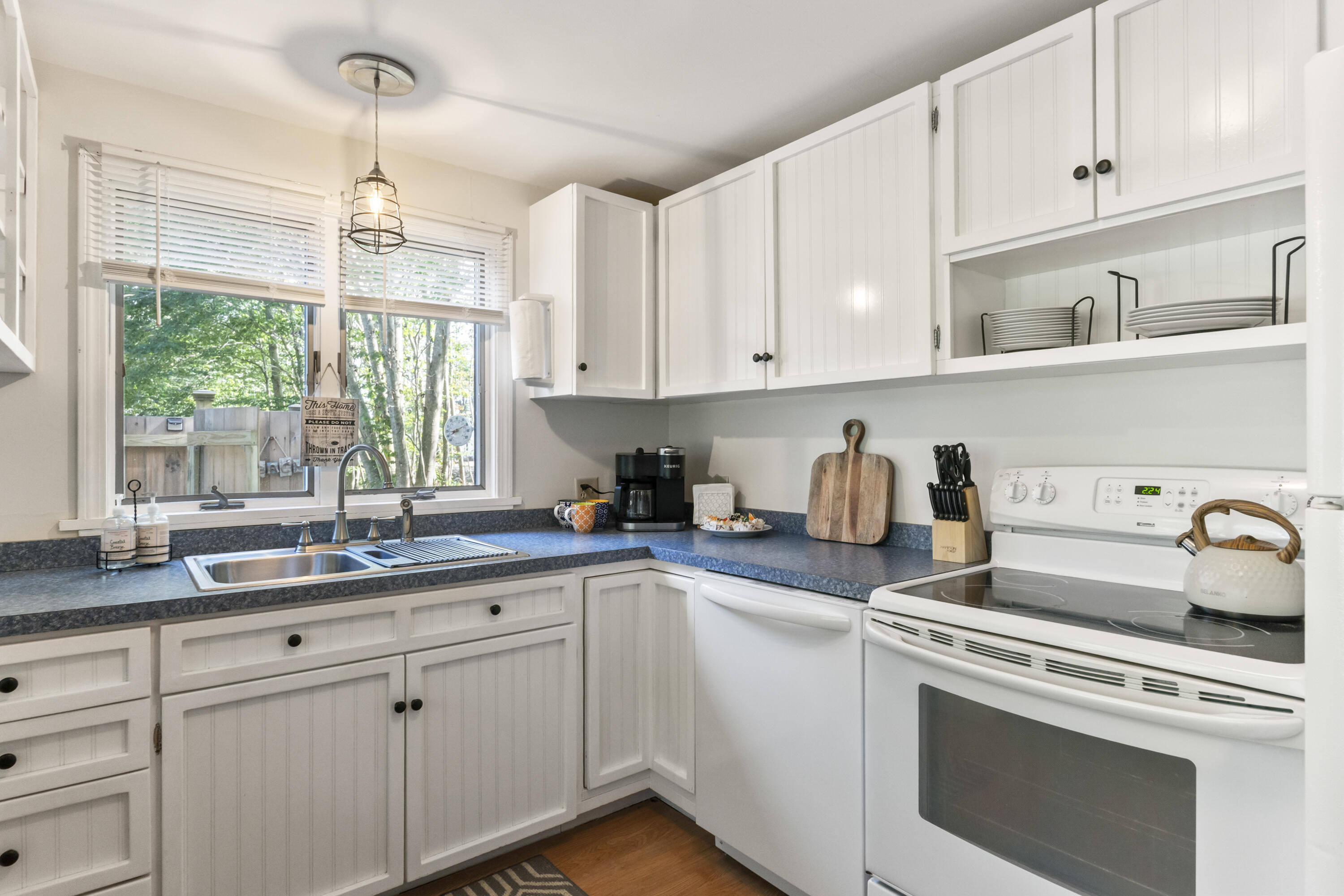 12 Cardinal Lane York ME 03909