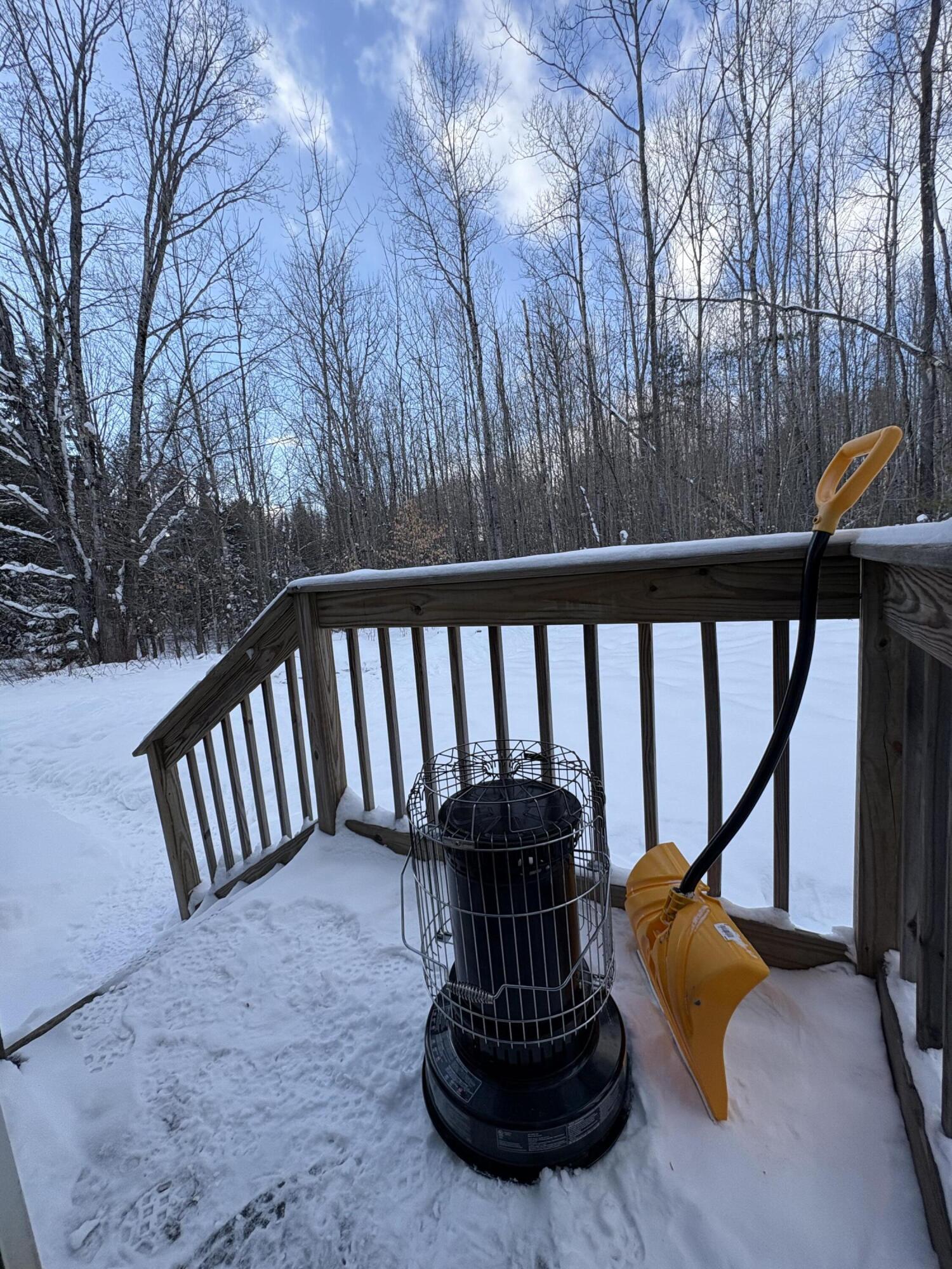 10 Castle Road Harmony ME 04942