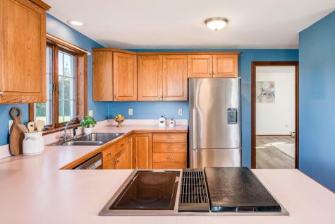 10 Broadfields Road Eliot ME 03903