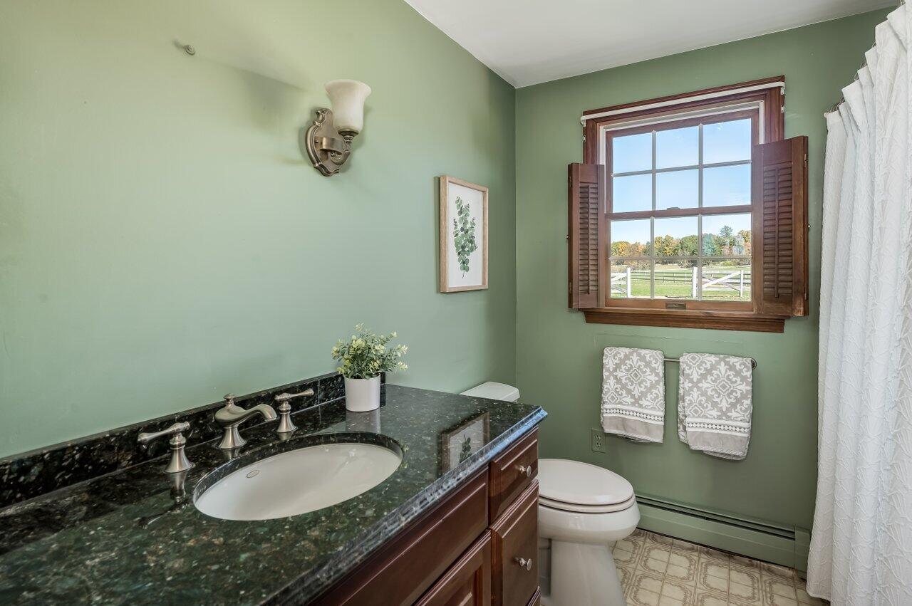 10 Broadfields Road Eliot ME 03903