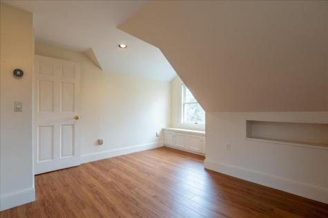 200 Mistic Avenue Rockport ME 04856