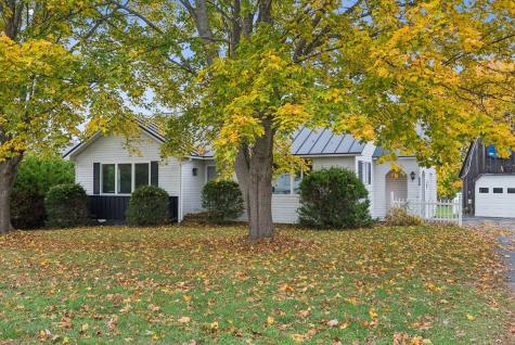 158 Clinton Avenue Winslow ME 04901