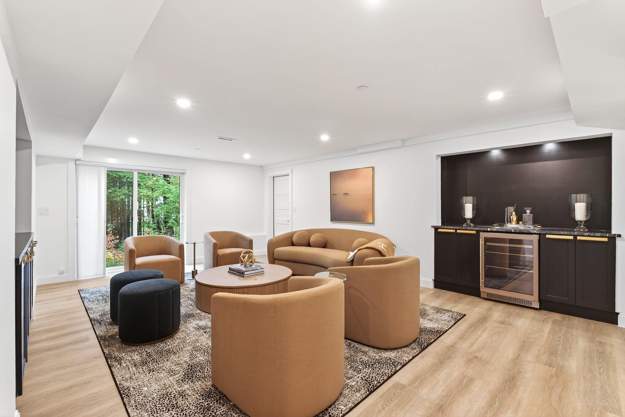 63 Peaceful Way Cumberland ME 04021