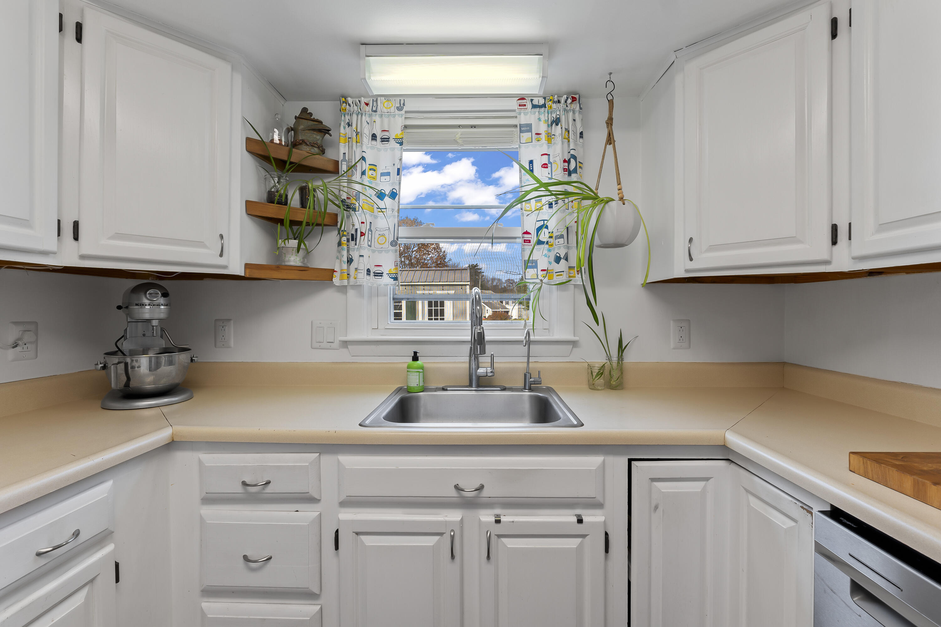 124 Columbia Avenue Brunswick ME 04011