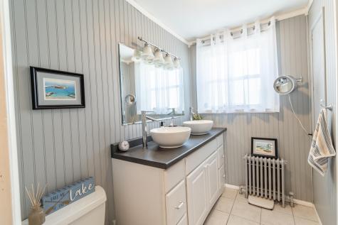 14 Bellegarde Avenue Lewiston ME 04240