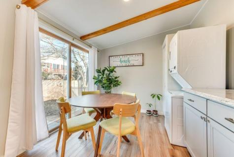 328 Ocean Avenue Wells ME 04090