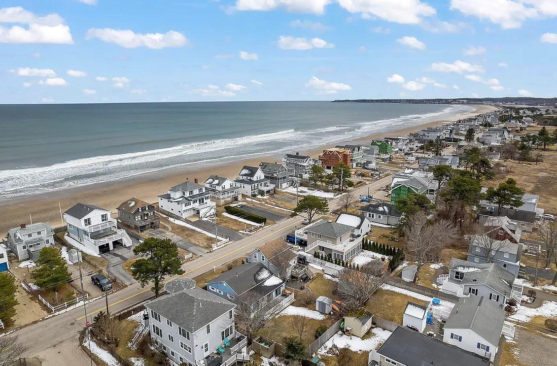 328 Ocean Avenue Wells ME 04090
