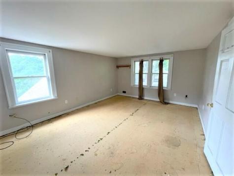 338 York Street York ME 03909