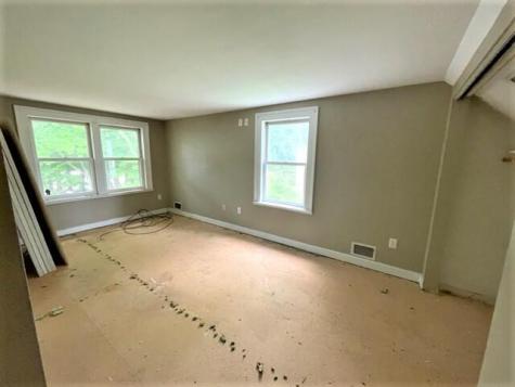 338 York Street York ME 03909