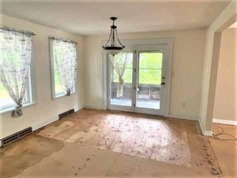 338 York Street York ME 03909
