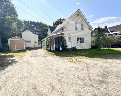 122 Knox Street Millinocket ME 04462