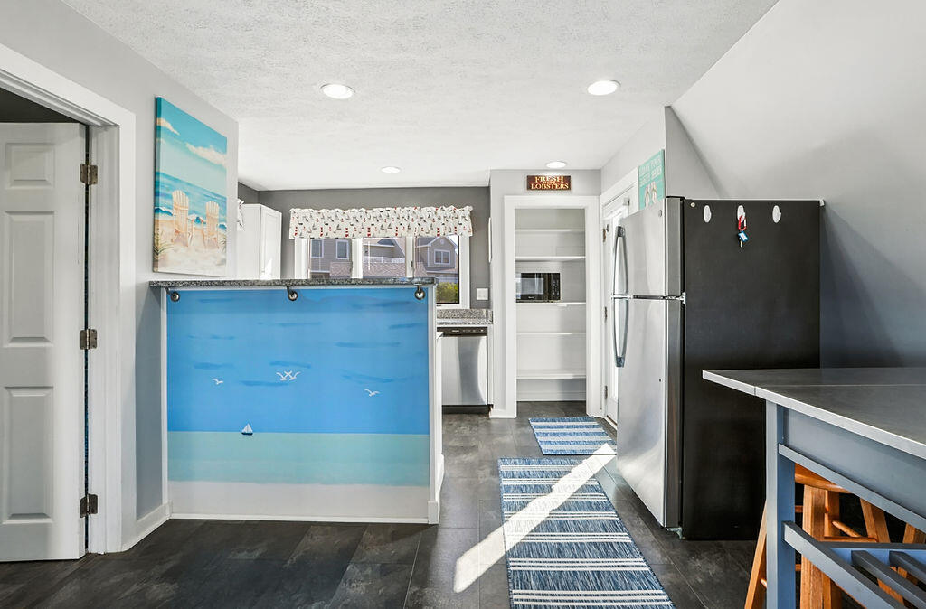 111 Mile Stretch Road Biddeford ME 04005