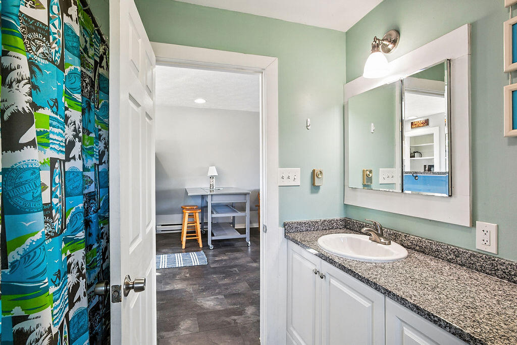 111 Mile Stretch Road Biddeford ME 04005