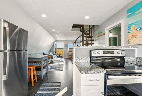 111 Mile Stretch Road Biddeford ME 04005