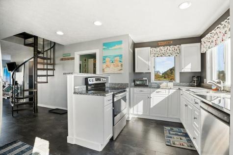 111 Mile Stretch Road Biddeford ME 04005