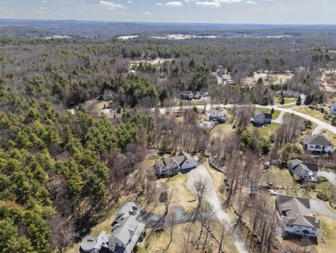 4 Divot Drive Gray ME 04039