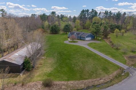 2 Meadow Lane Falmouth ME 04105