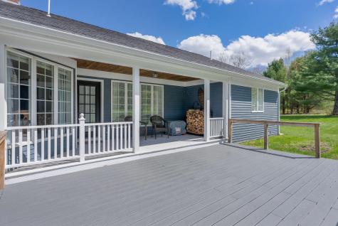 2 Meadow Lane Falmouth ME 04105