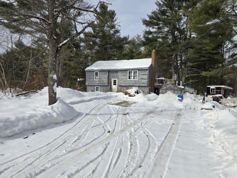 8 Woodland Avenue Standish ME 04084