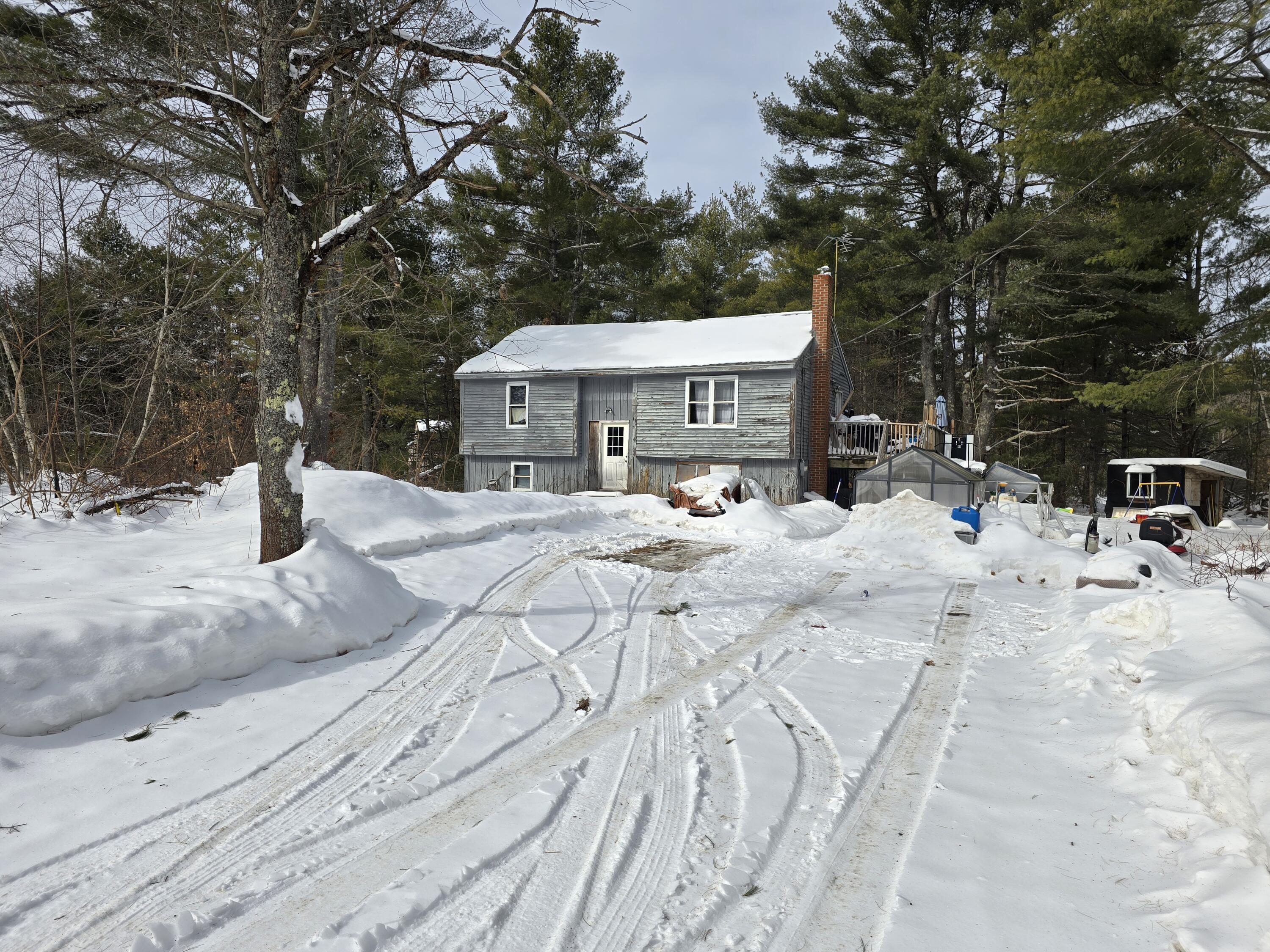 8 Woodland Avenue Standish ME 04084