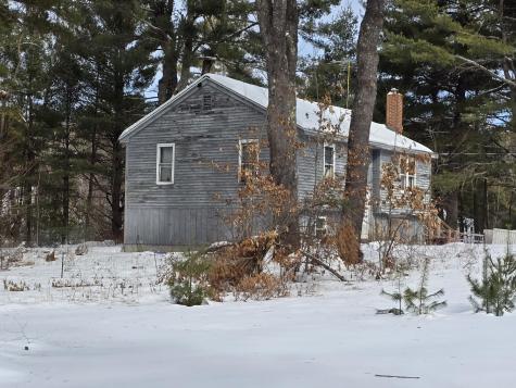 8 Woodland Avenue Standish ME 04084