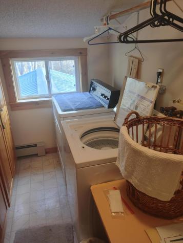 164 W Main Street Searsport ME 04974