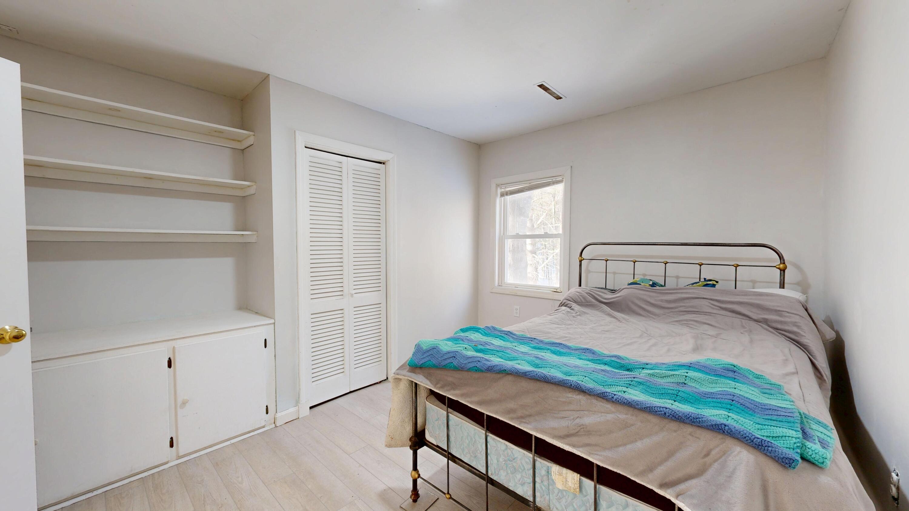 327 Route 135 Monmouth ME 04259