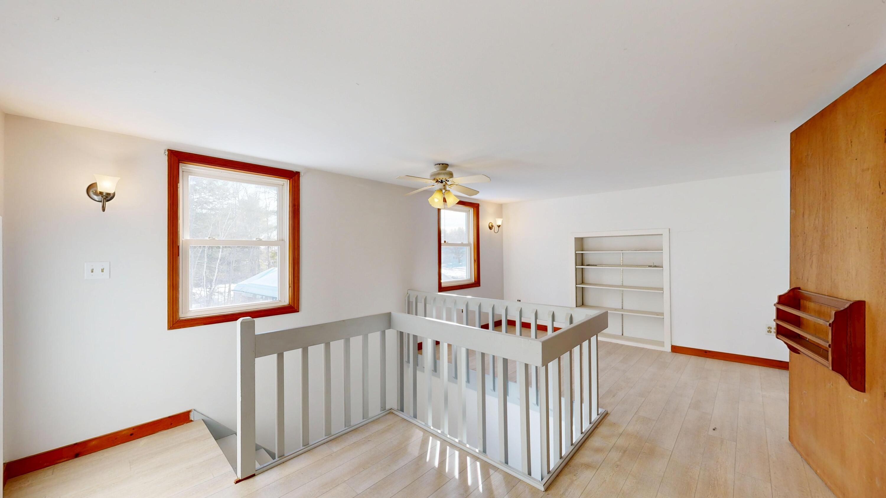 327 Route 135 Monmouth ME 04259