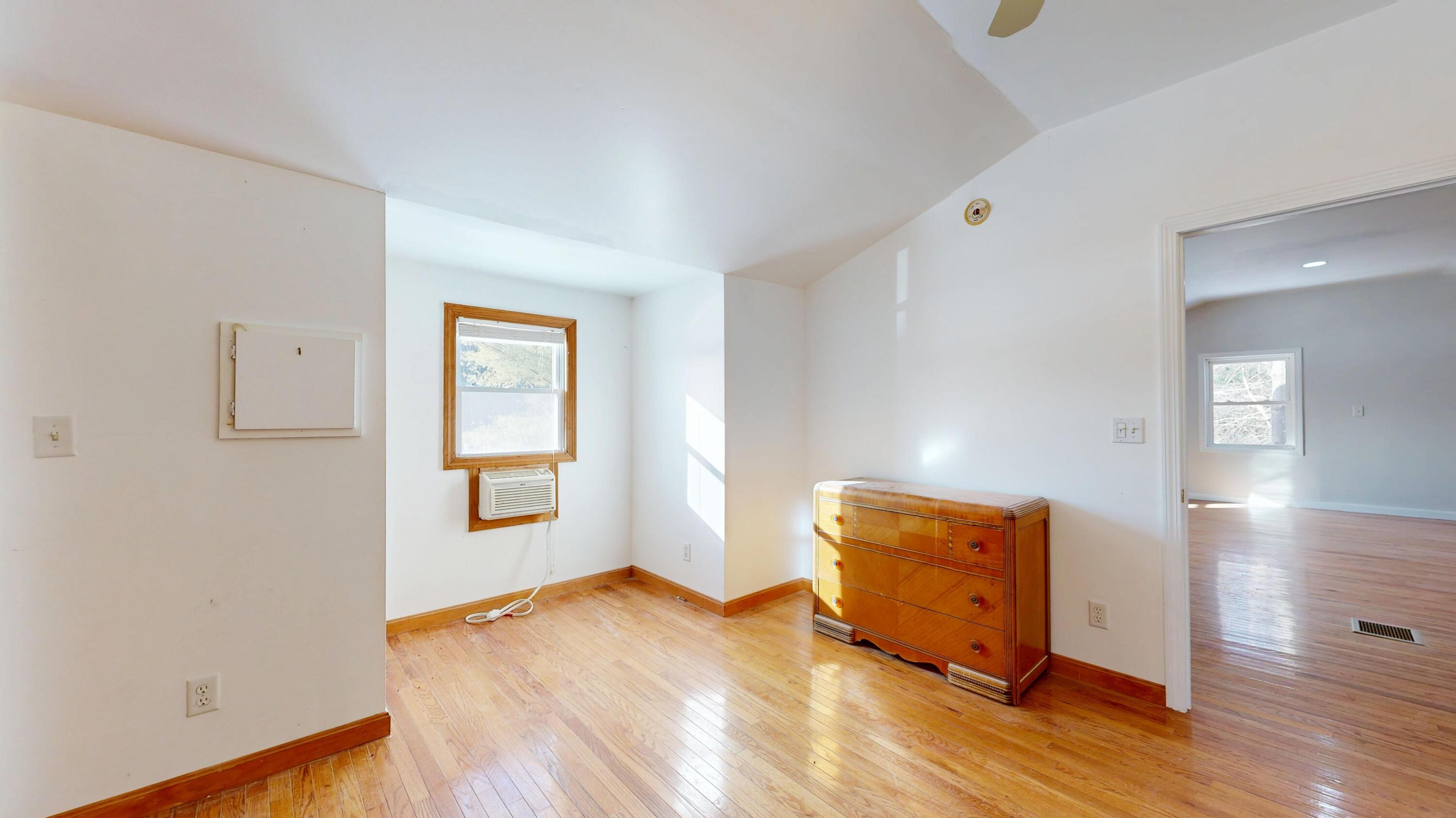 327 Route 135 Monmouth ME 04259