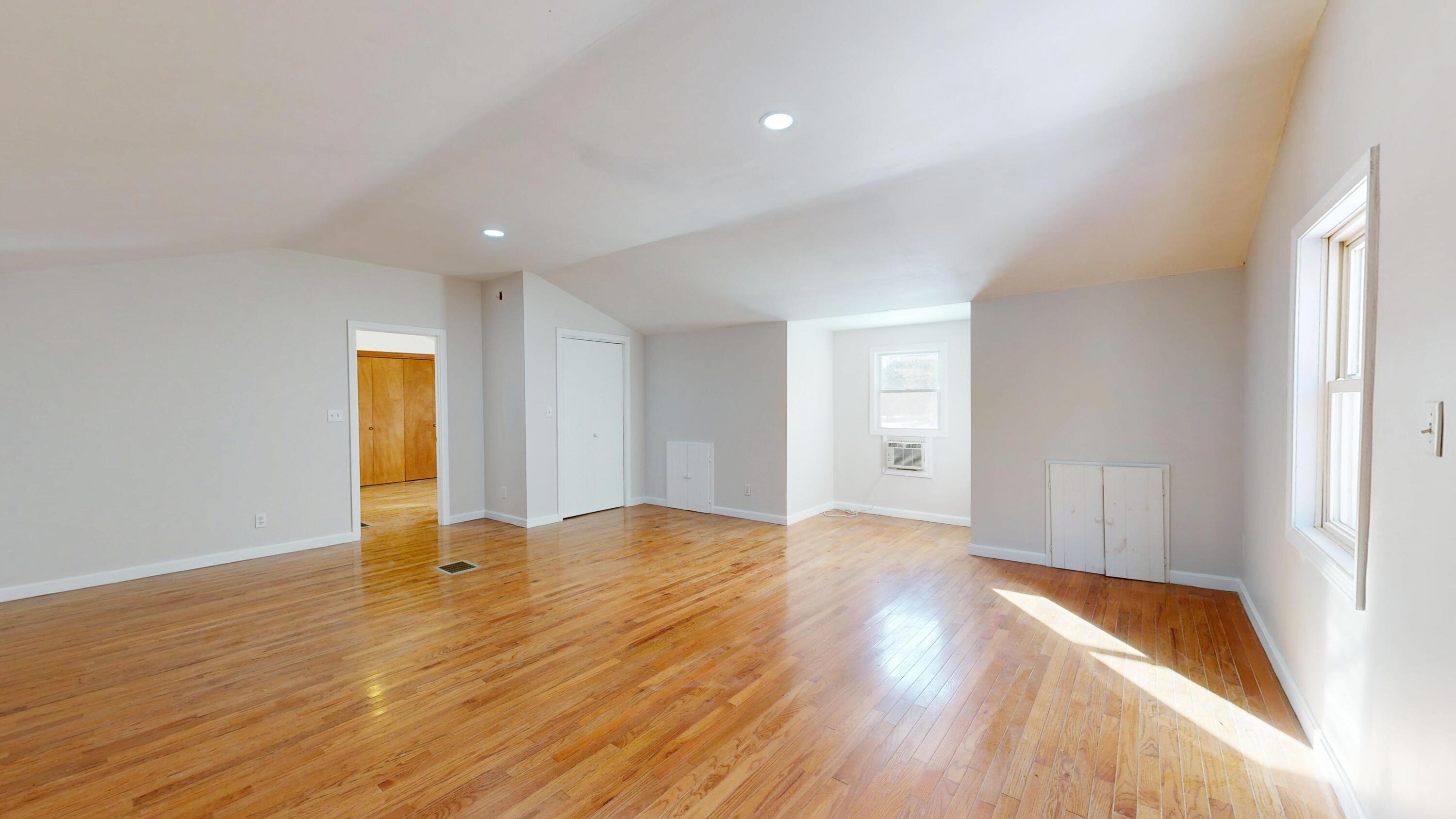 327 Route 135 Monmouth ME 04259