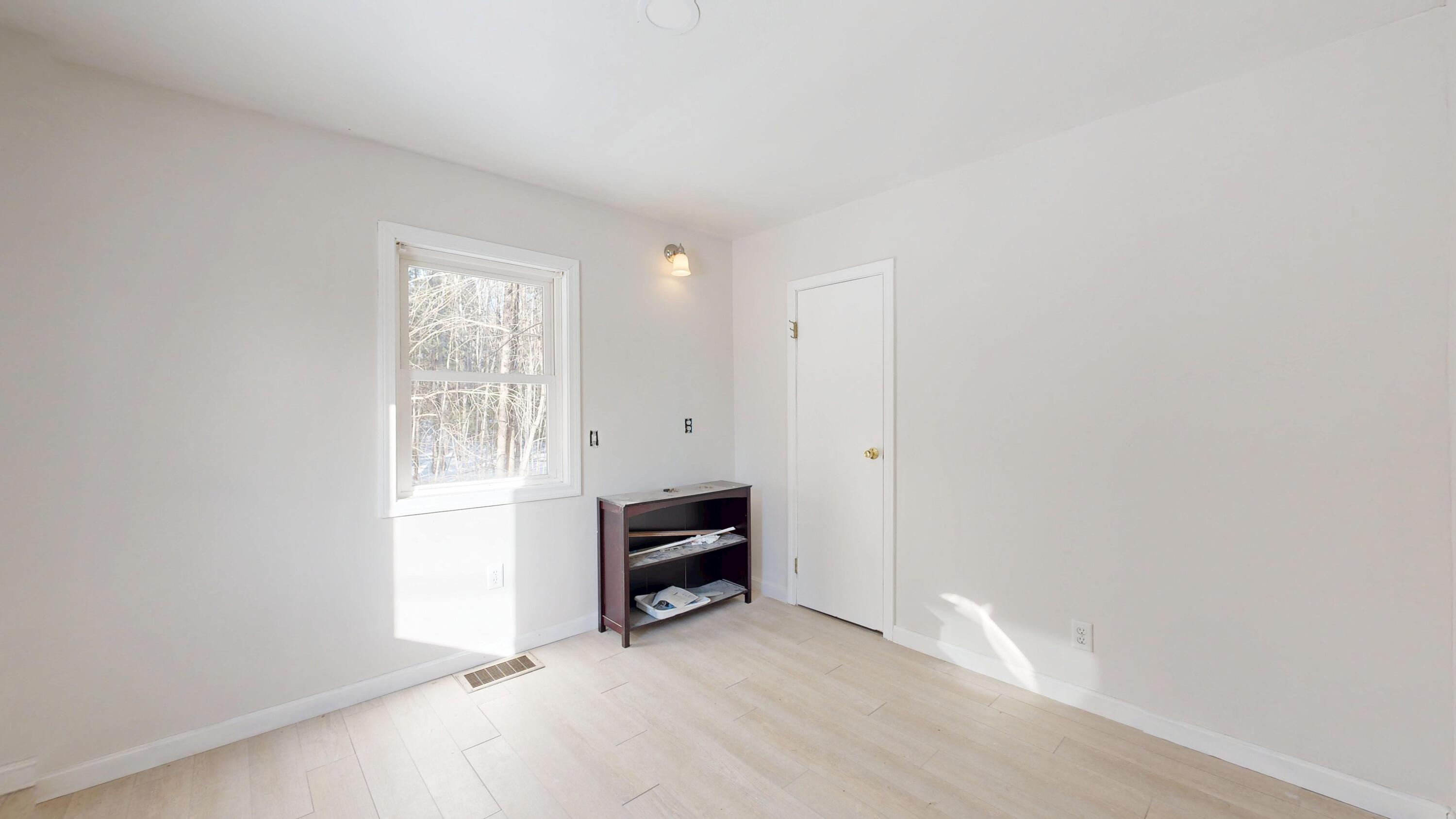 327 Route 135 Monmouth ME 04259