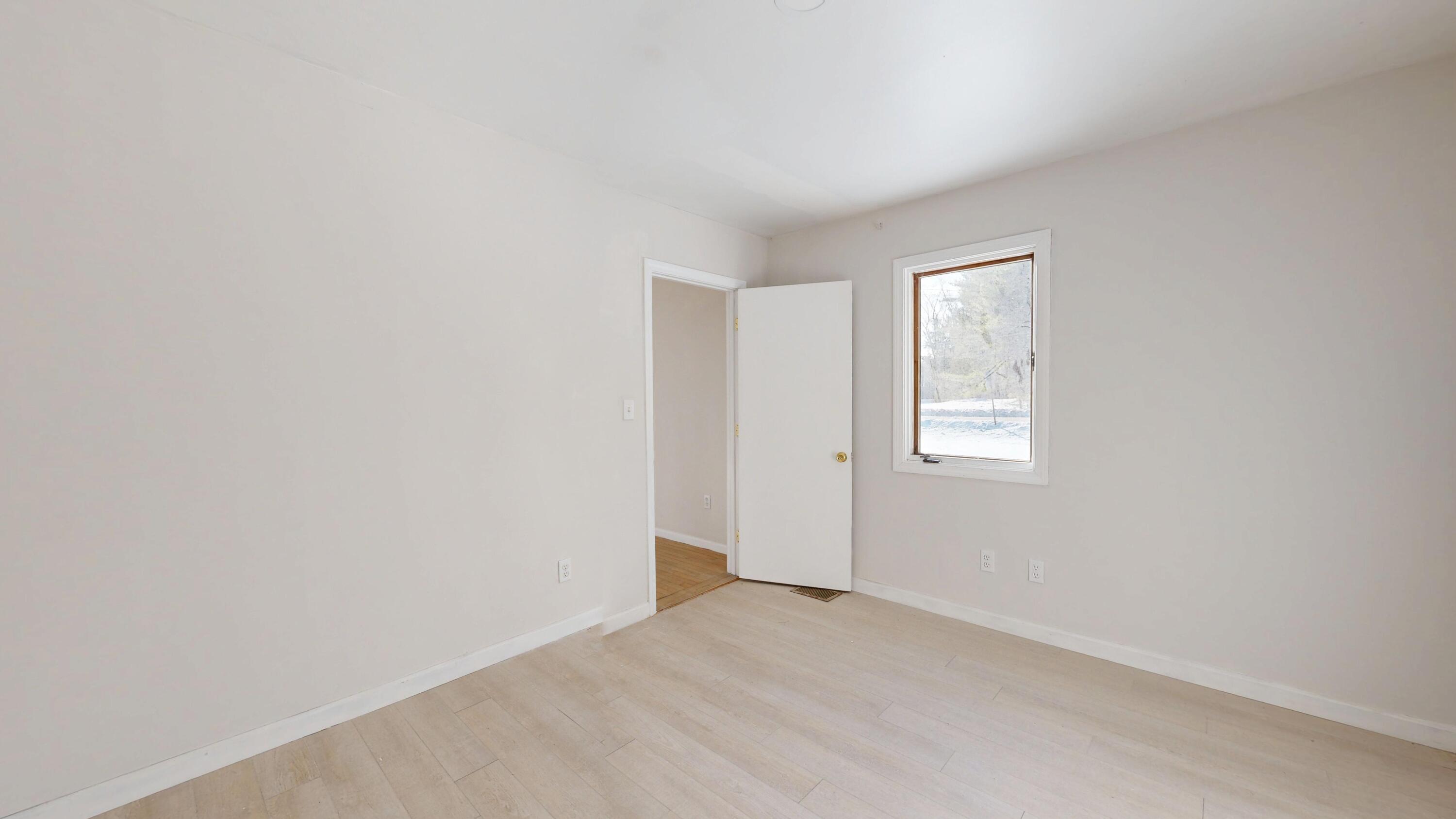 327 Route 135 Monmouth ME 04259