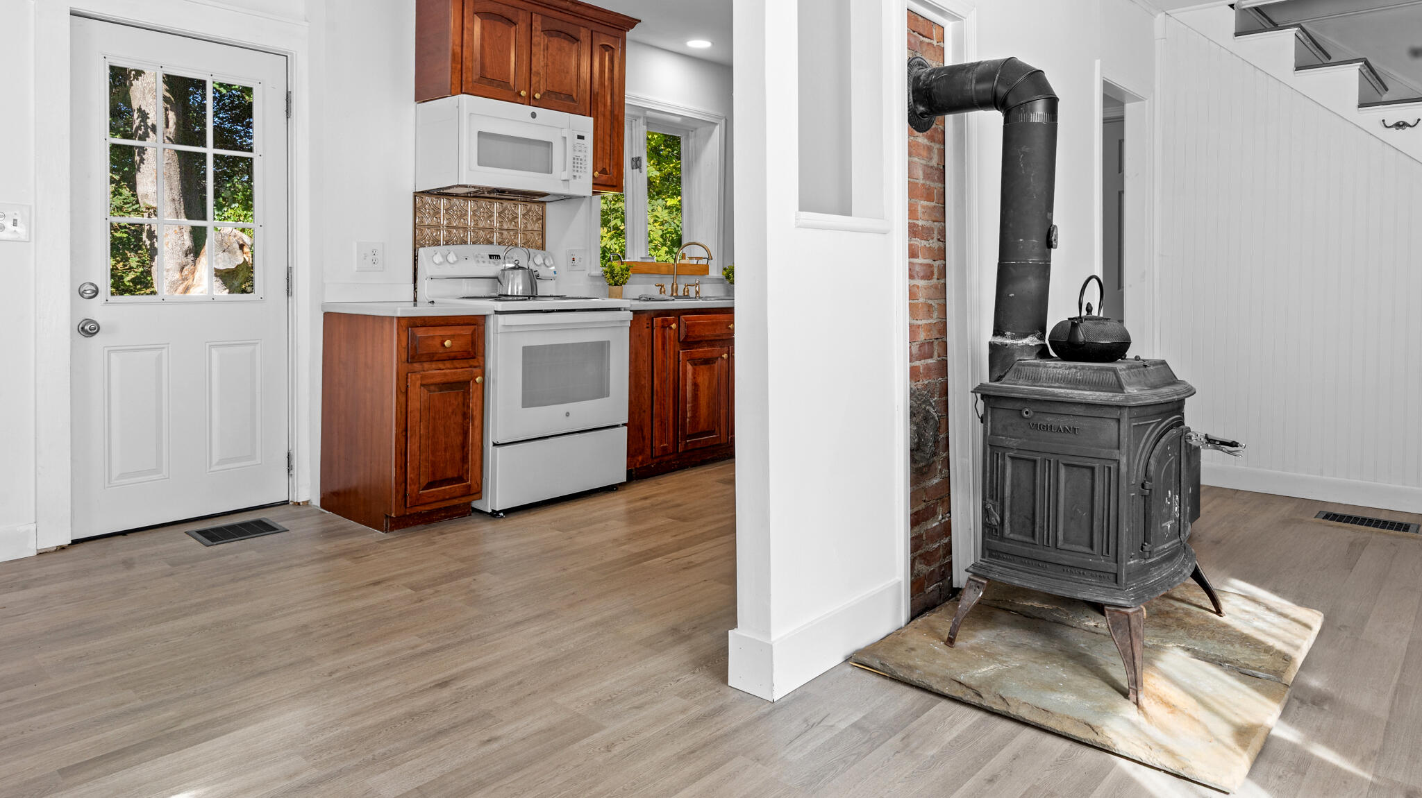 22 Center Street Augusta ME 04330