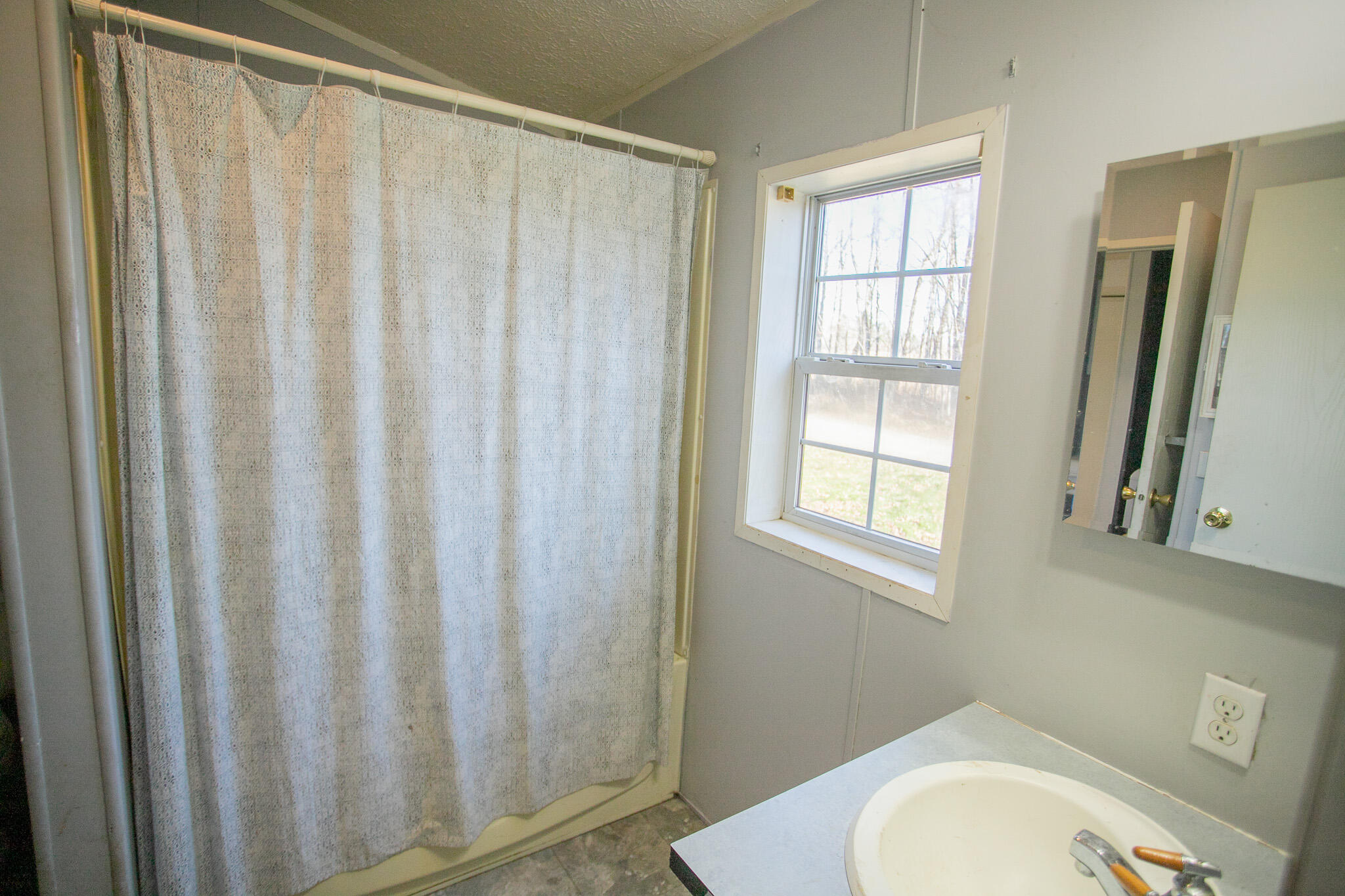 38 Ridge Road Bradford ME 04410