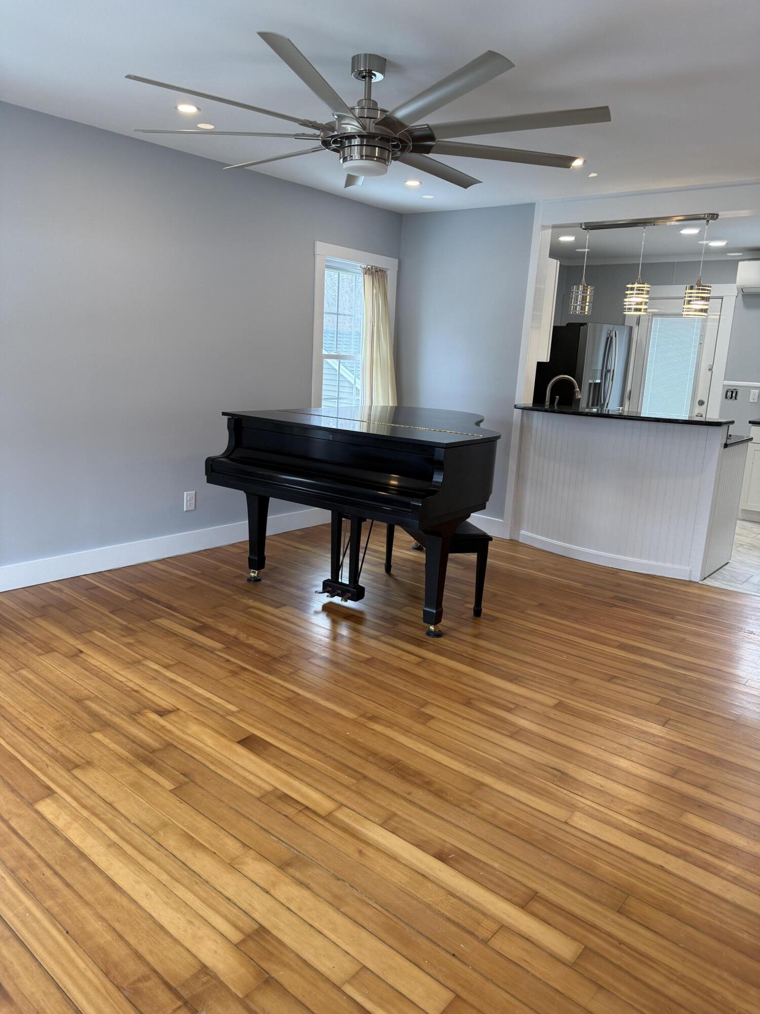 148 Washington Street Brewer ME 04412