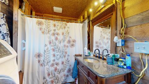 167 E Oxford Road Oxford ME 04270