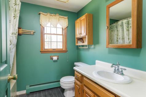 37 Middle Road Kennebunk ME 04043