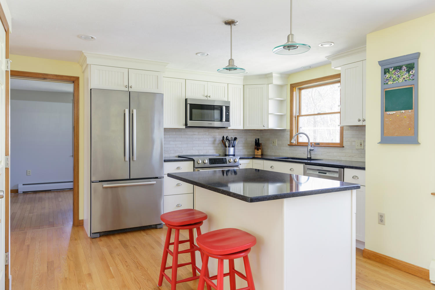 37 Middle Road Kennebunk ME 04043