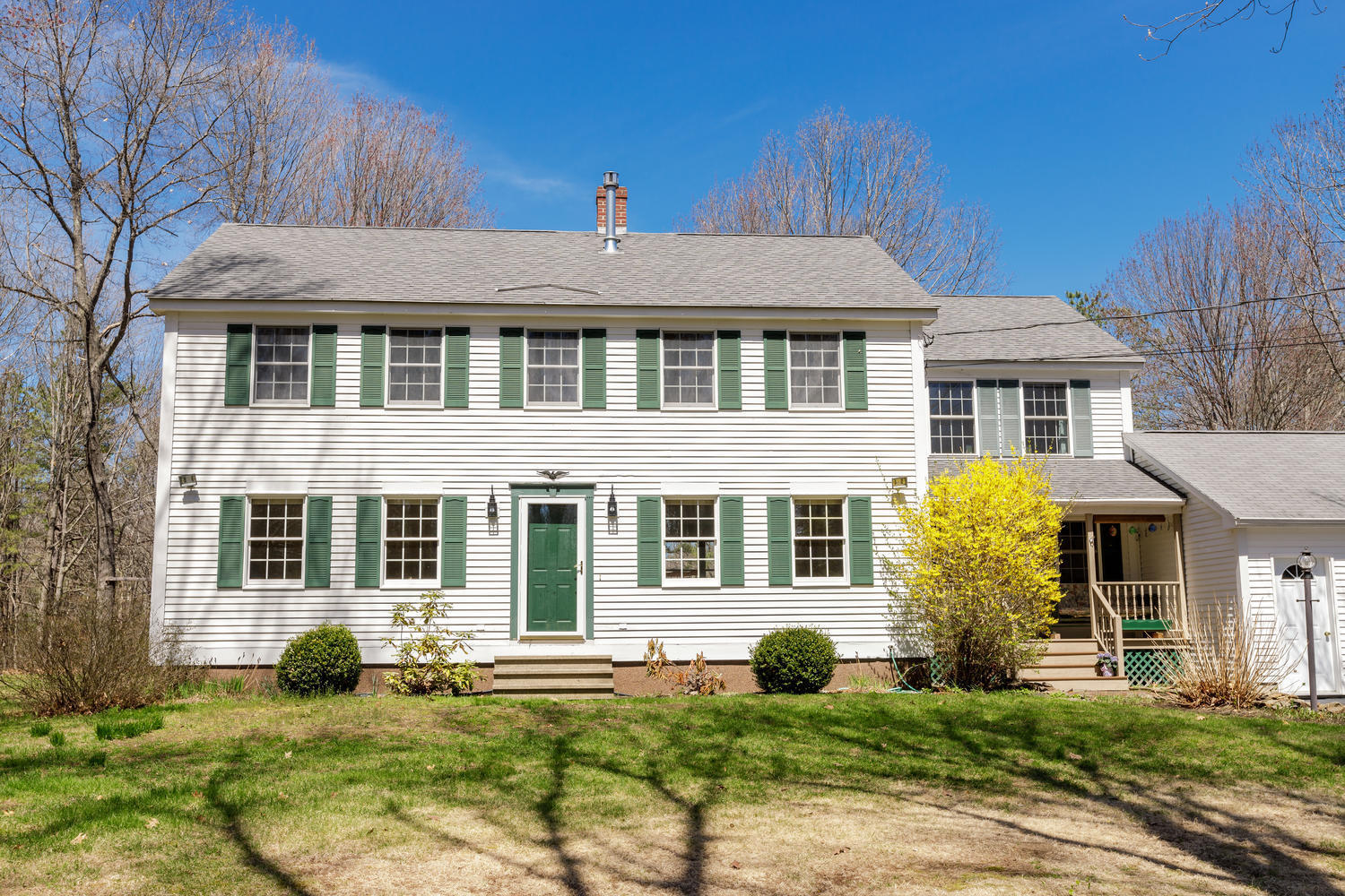 37 Middle Road Kennebunk ME 04043