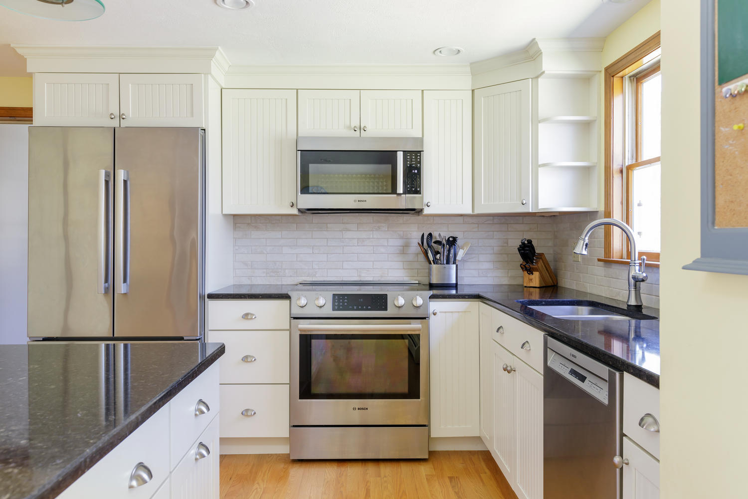 37 Middle Road Kennebunk ME 04043