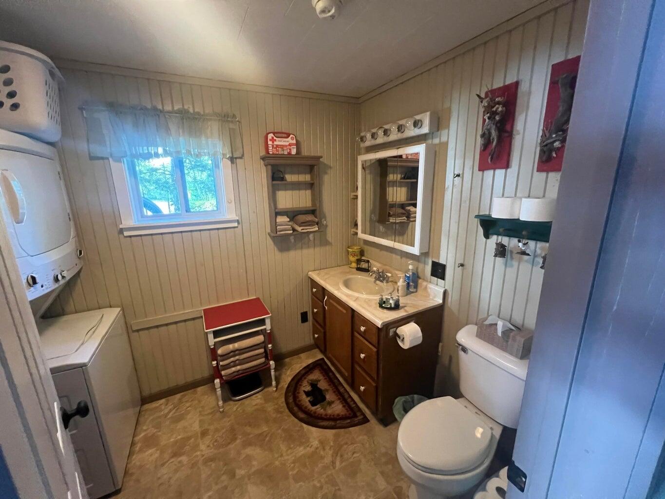 101 Lake View Lane T1 R9 Wels ME 04462