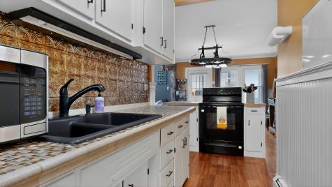 28 Weeman Street Sanford ME 04083