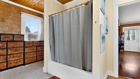28 Weeman Street Sanford ME 04083