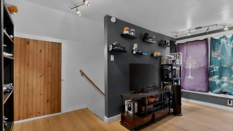 28 Weeman Street Sanford ME 04083